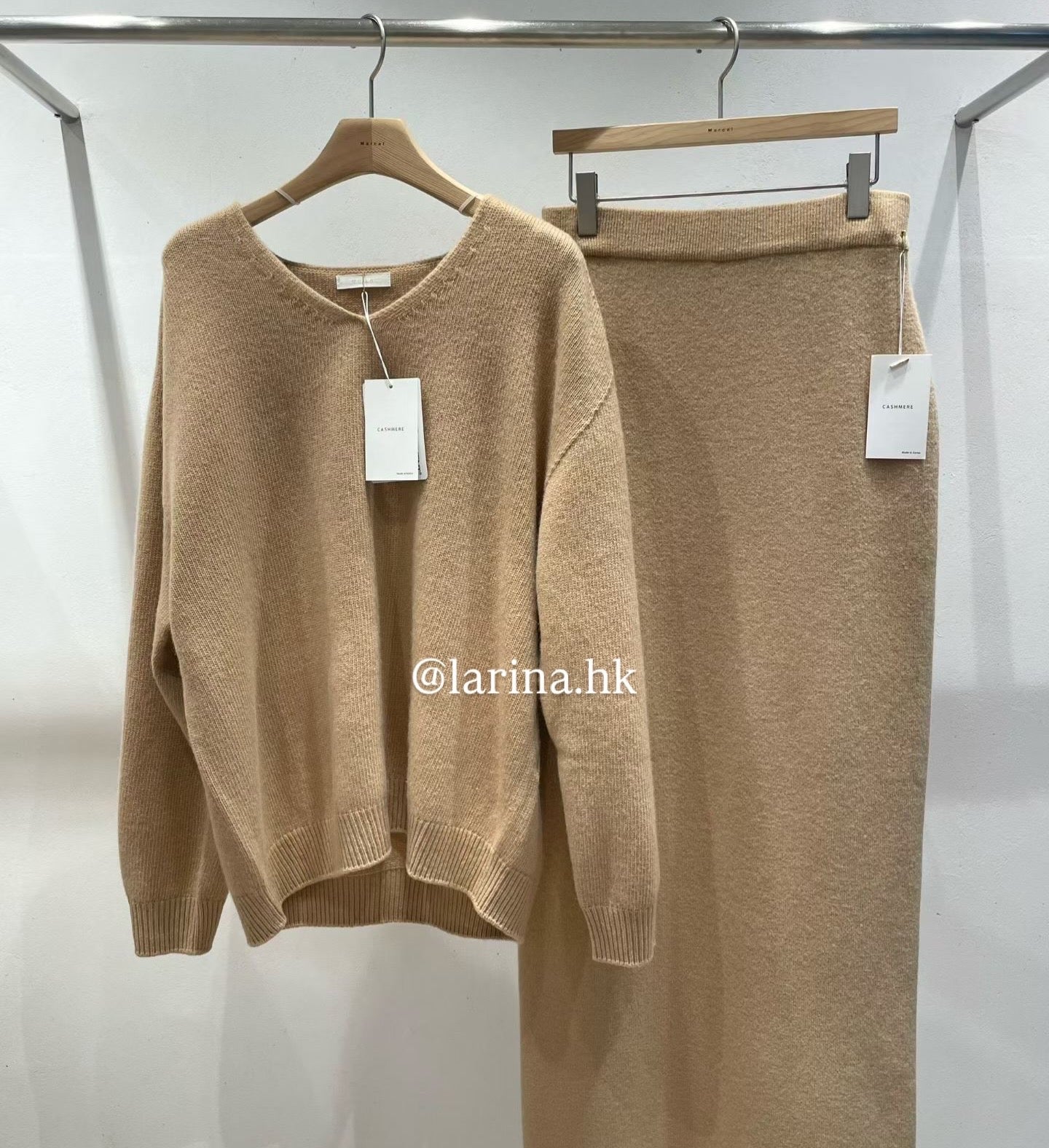 本店皇牌產品 - Premium Cashmere Knit Skirt