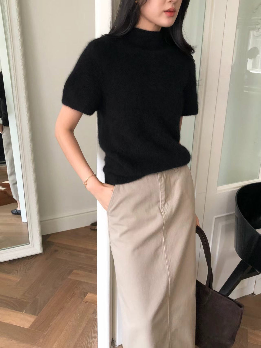 【PREMIUM】質感滿分的品牌後開衩牛仔長裙｜ The Essence Back-Slit Cotton Denim Maxi Skirt