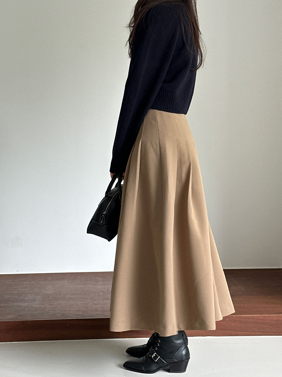 【店主推薦!!!】The Classic Pleated A-Line Stretch Maxi Skirt ｜ 皇牌主打高質感壓褶 A 字長裙