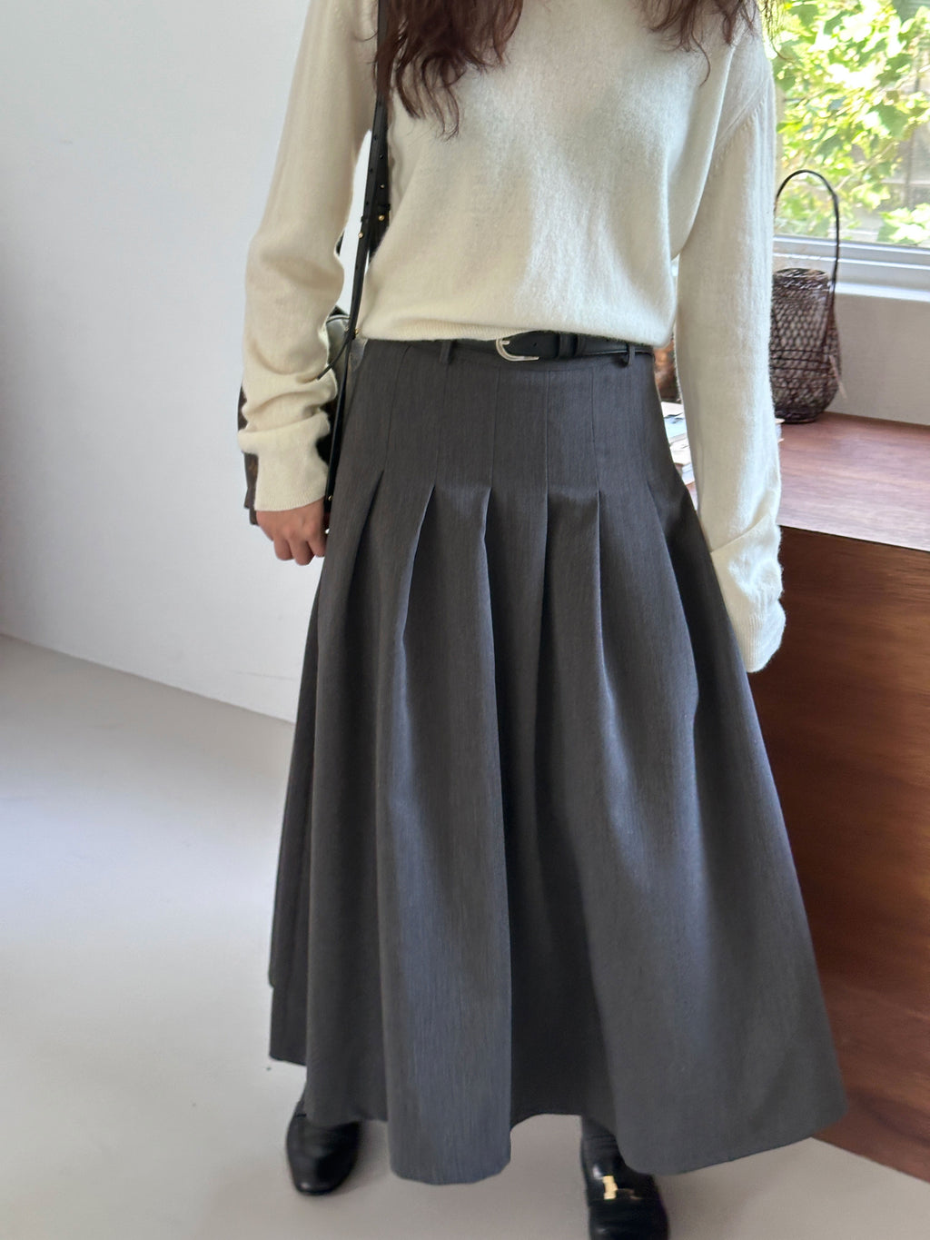 【店主推薦!!!】The Classic Pleated A-Line Stretch Maxi Skirt ｜ 皇牌主打高質感壓褶 A 字長裙