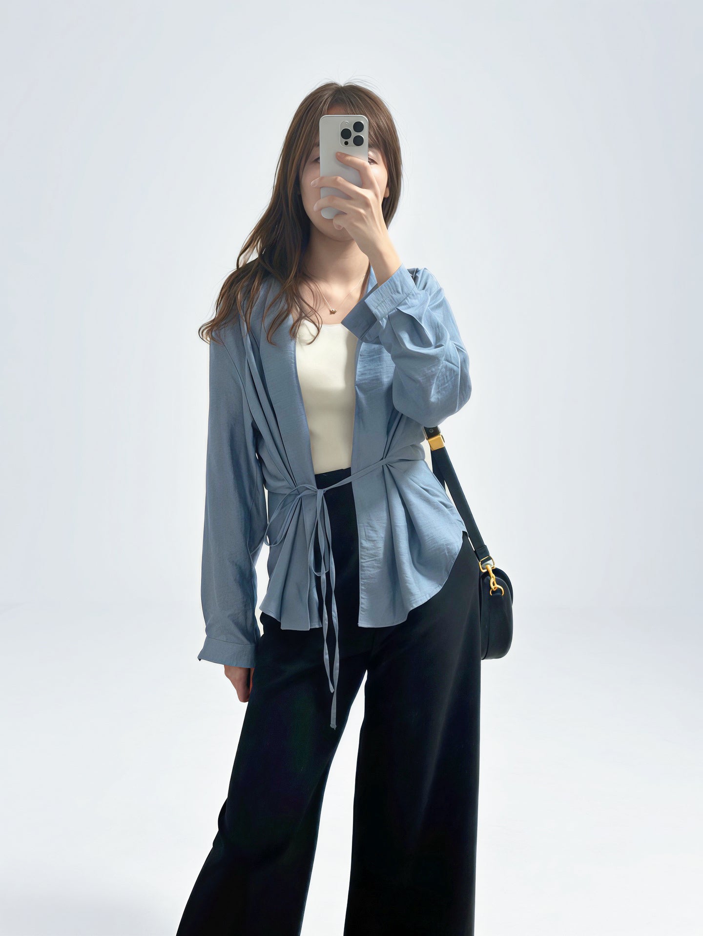 «Premium» The Satin Tie Blouse｜絲光綁帶翻領恤衫