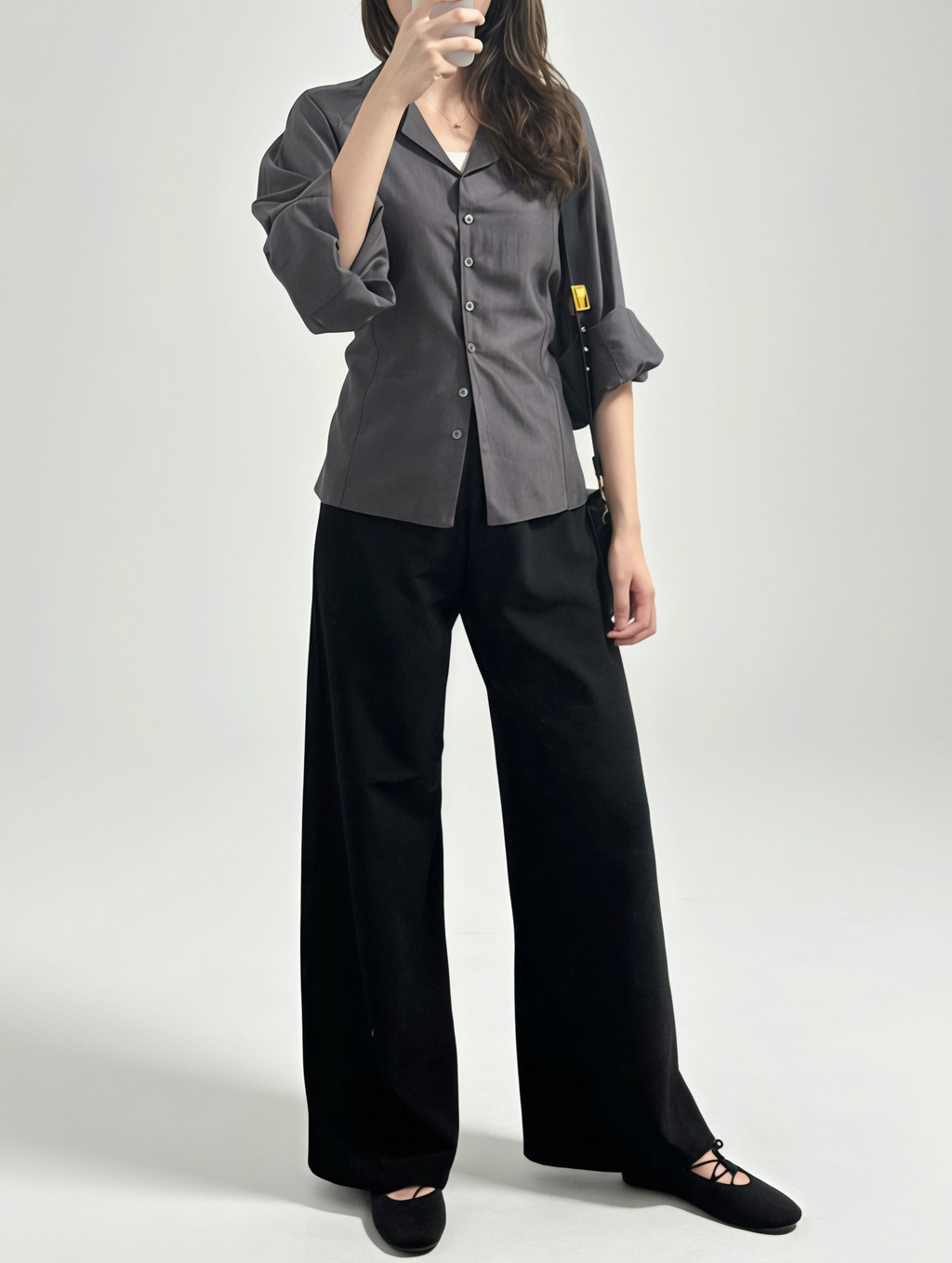 «Premium» The Satin Tie Blouse｜絲光綁帶翻領恤衫
