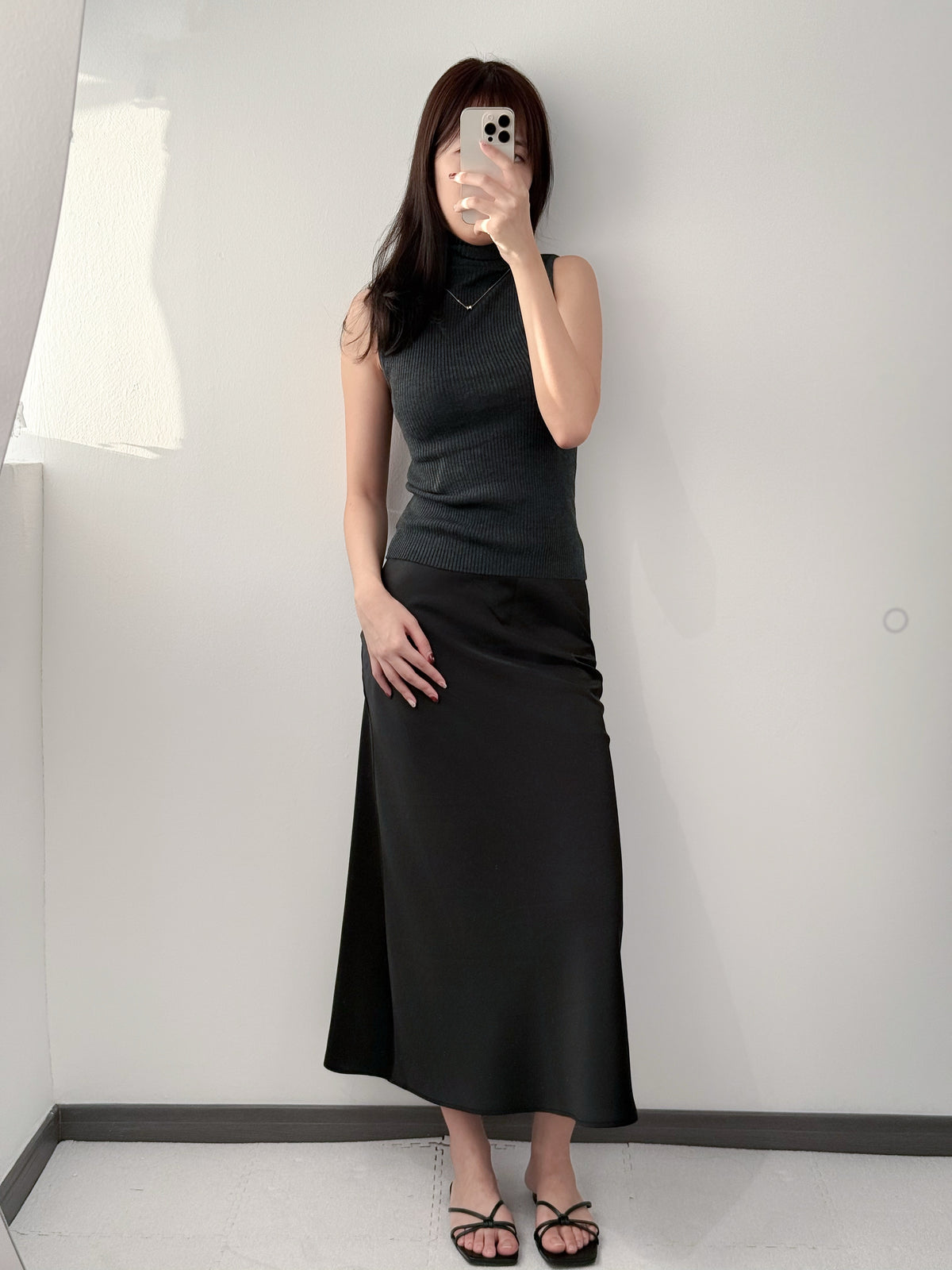【NEW-IN】The Atelier Soft Satin Maxi Skirt ｜ 法式柔光絲滑緞面長裙