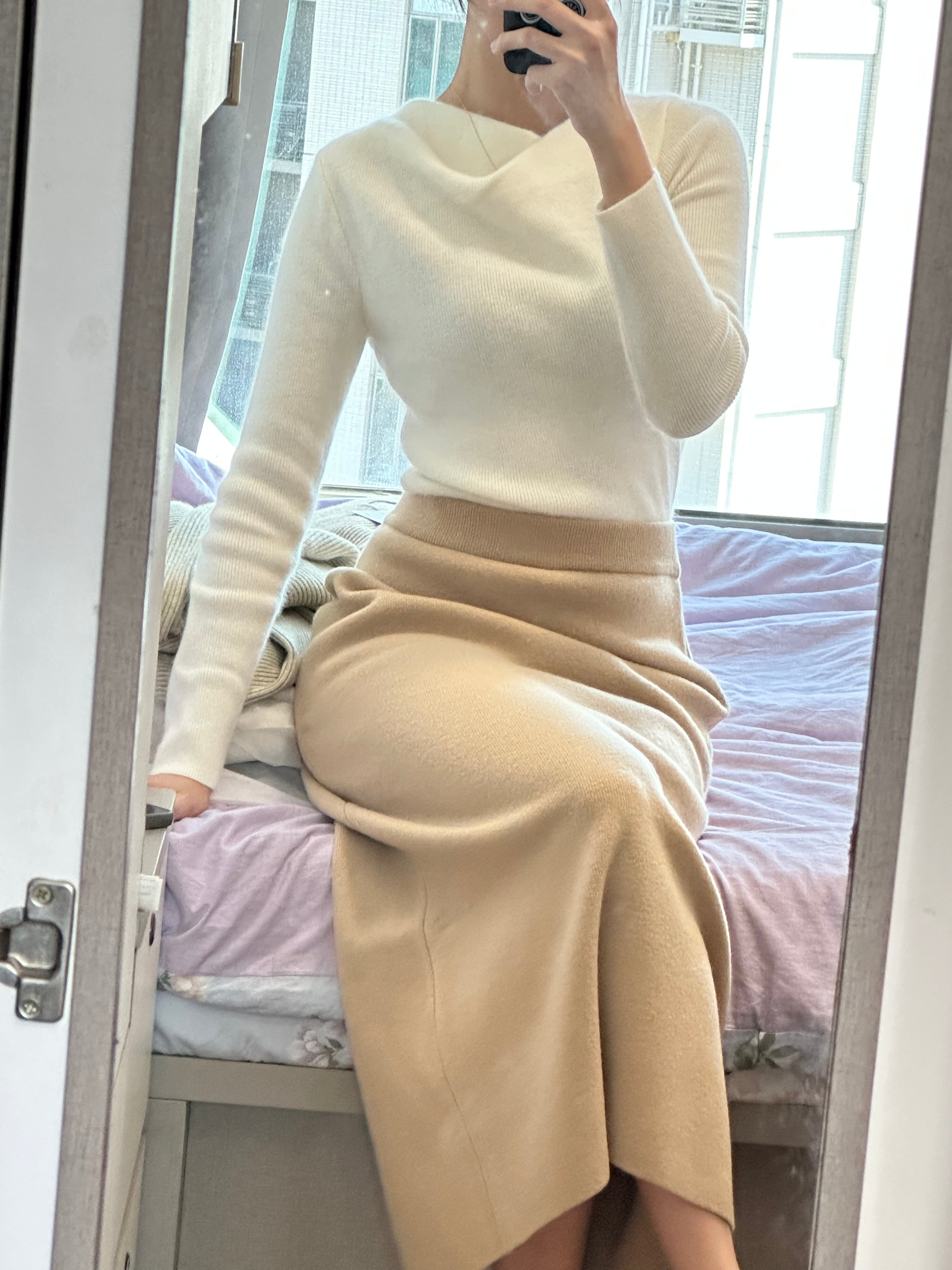 熱賣款 Premium 26.6% Raccoon Wool Curl Neck Knit