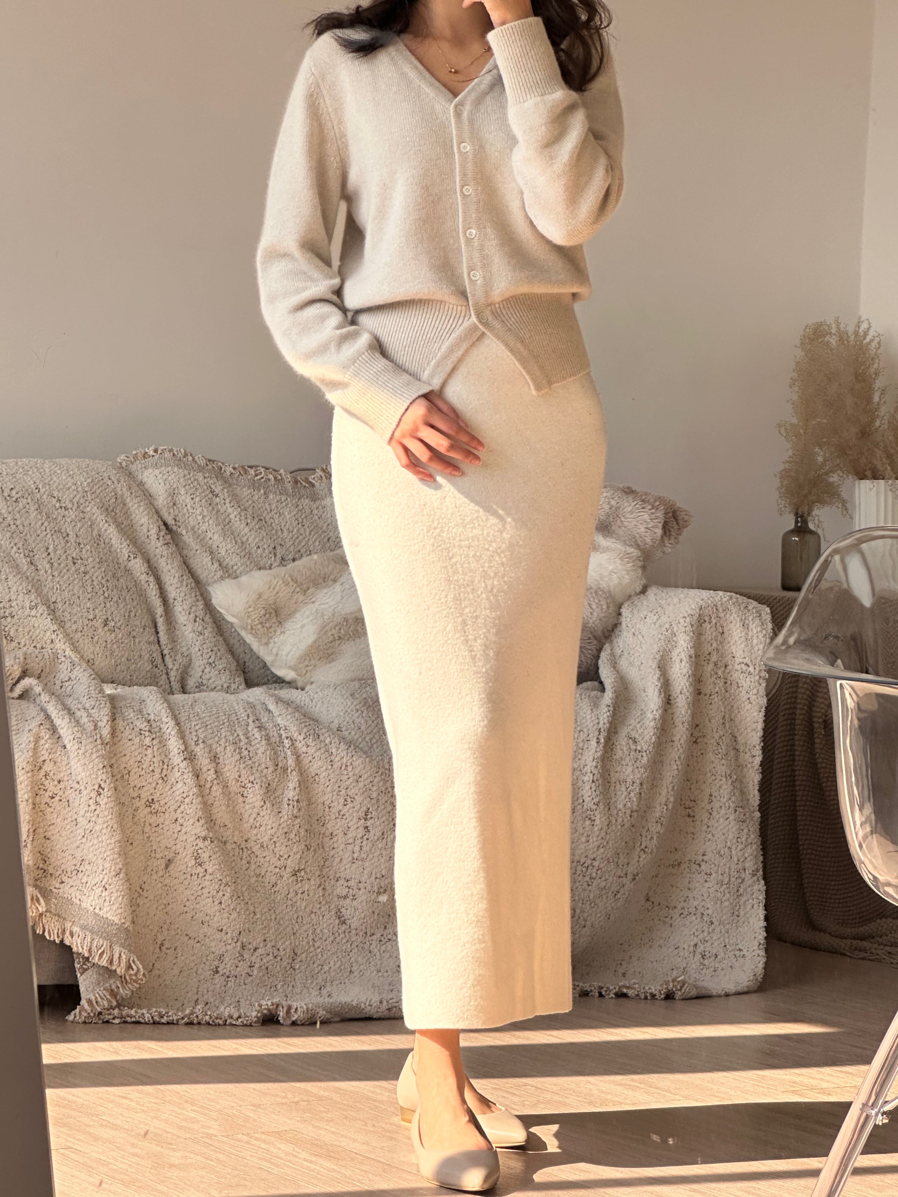 本店皇牌產品 - Premium Cashmere Knit Skirt