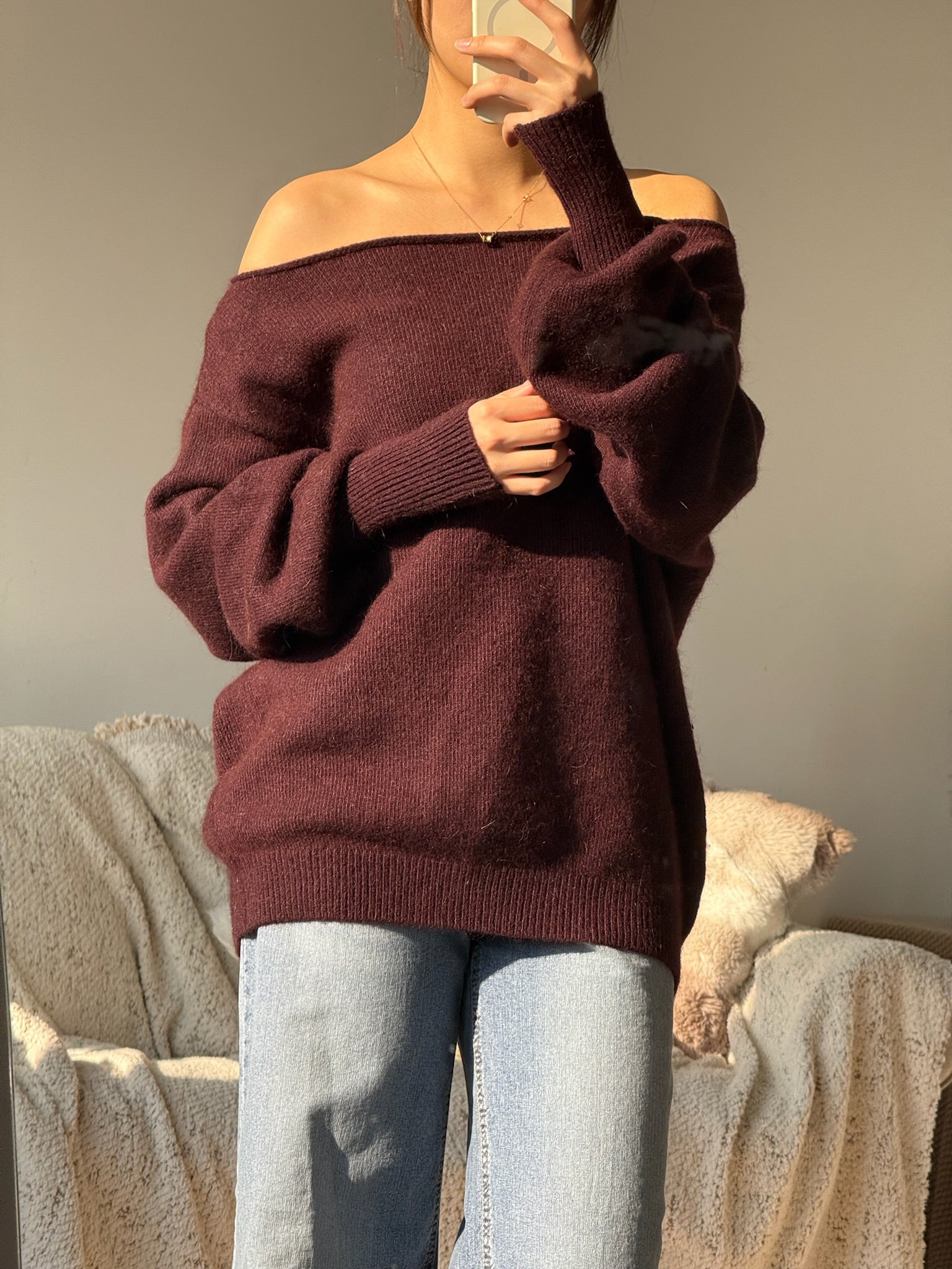 情人節氣質約會～30% Angora Off-Shoulder Elegant Knit